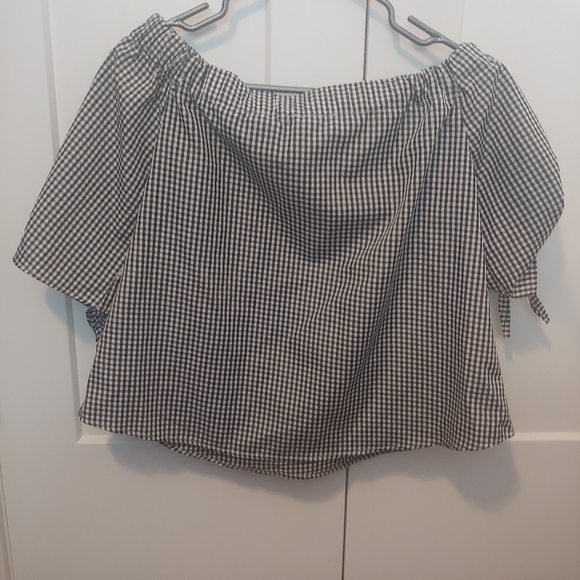 Streetwear Society Drop Shoulder Checkered Black and White Top With Flowers M - Picture 2 of 3